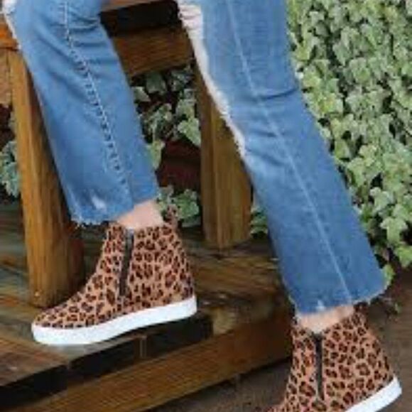 Soda Taylor - G Oat Cheetah Hidden Wedge Heels Ankle Sneaker - Picture 9 of 10